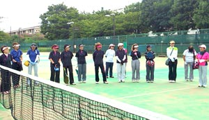 �������K