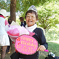 ������j��